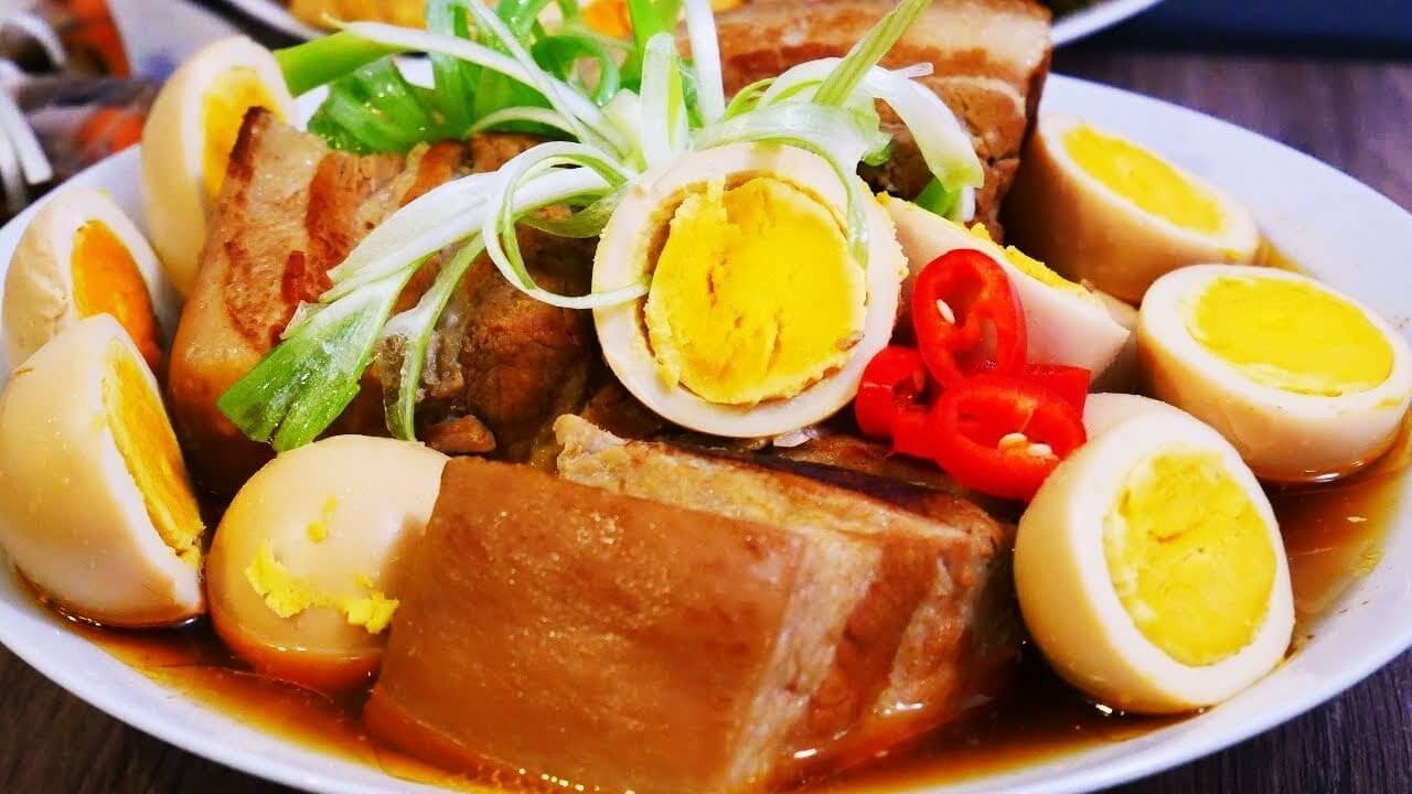 Thịt kho nước dừa