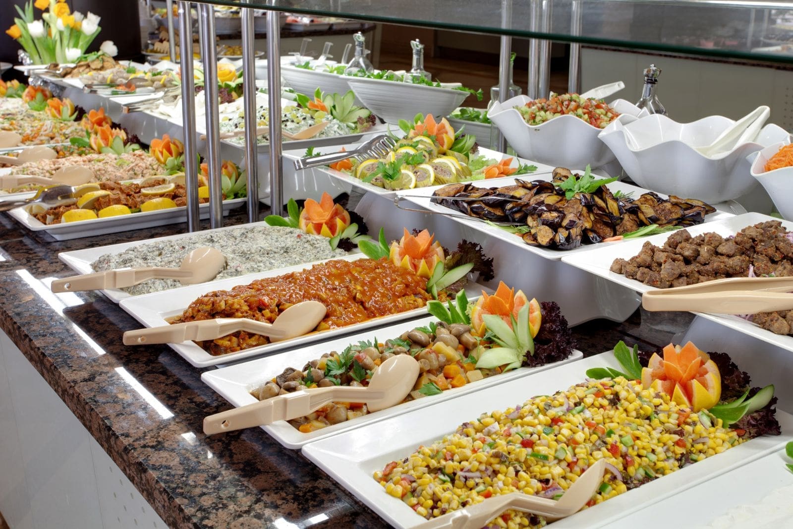 Tìm kiếm các cửa hàng buffet ngon, có giá ưu đãi.