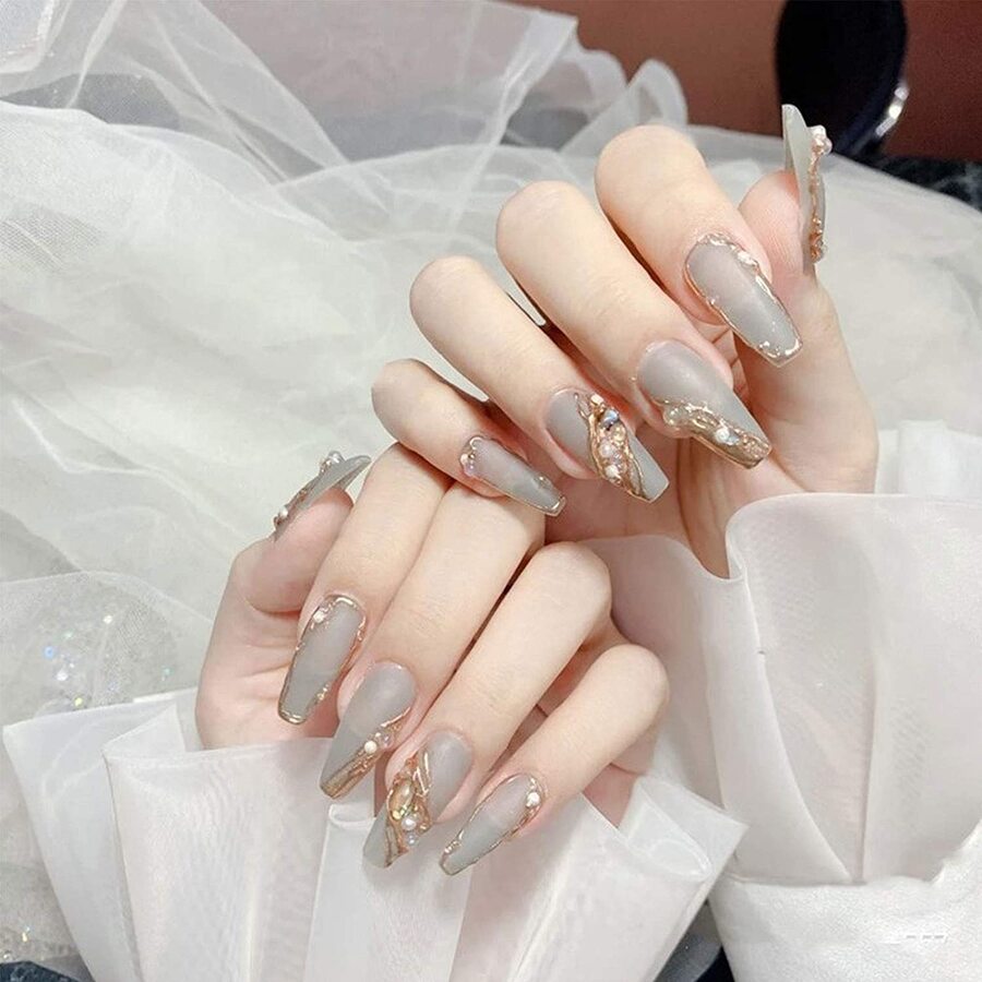 1500 Mẫu nail trắng đẹp để tạo ấn tượng trong những buổi hẹn hò