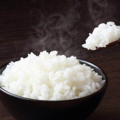 1 chén cơm bao nhiêu calo, làm sao để ăn cơm không mập?
